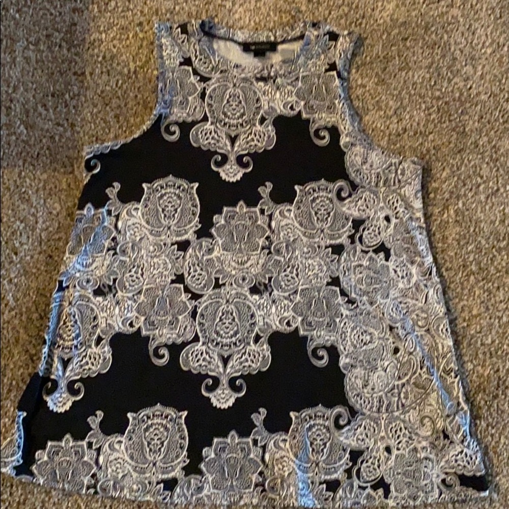 Sleeveless top